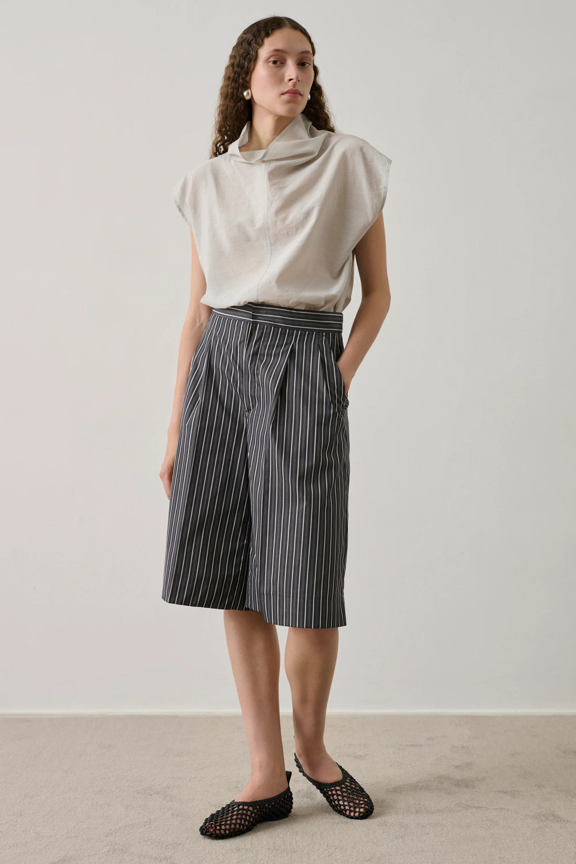 GREY IZUMI BLOUSE - Image 5
