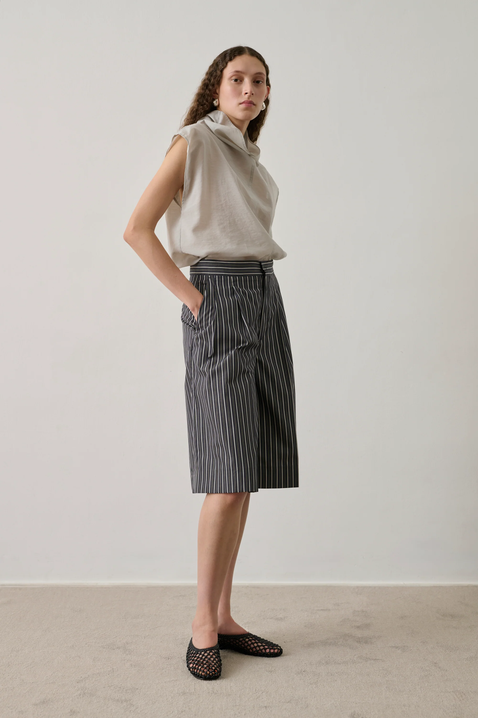 GREY IZUMI BLOUSE - Image 6