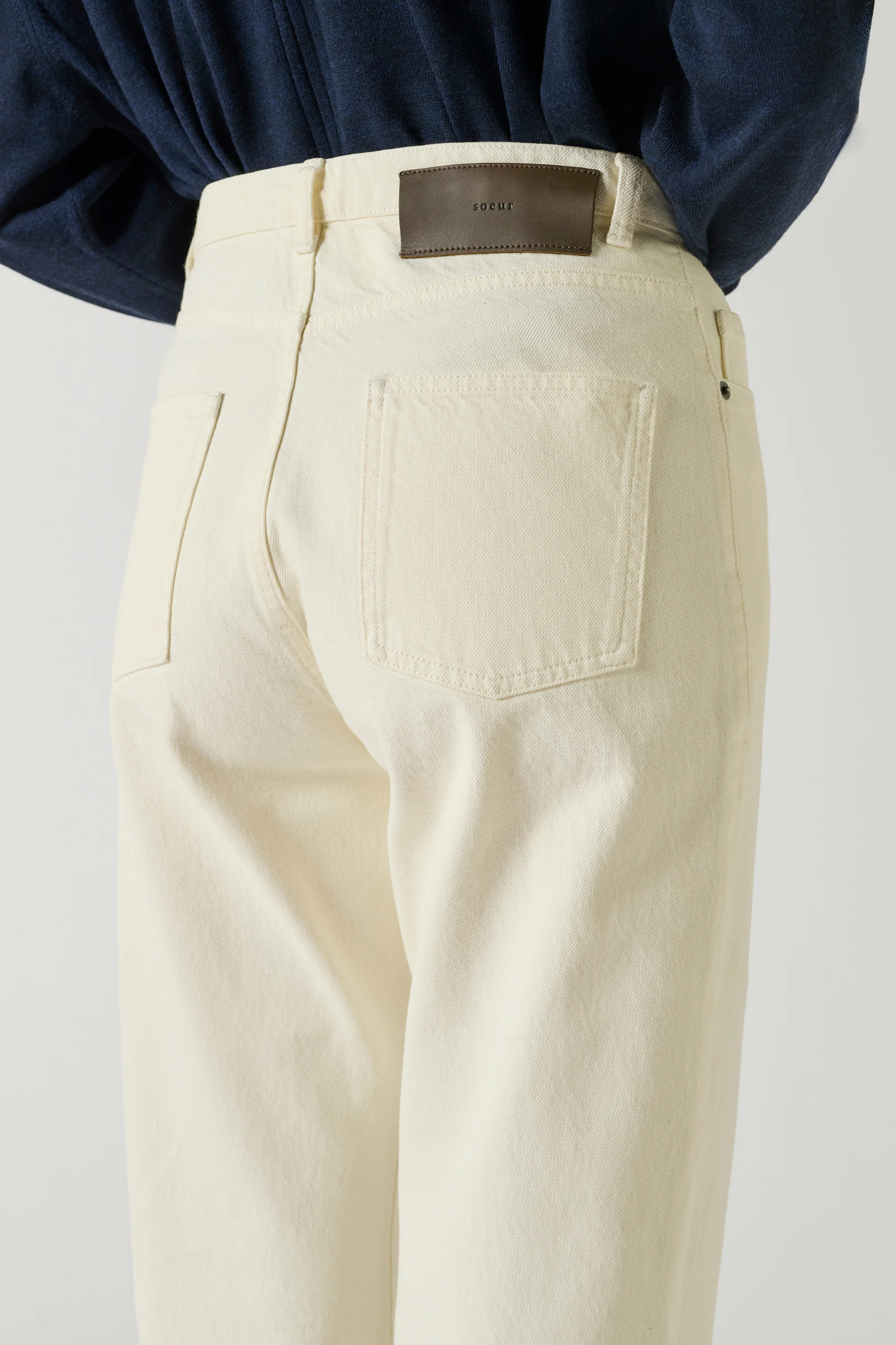 OFF-WHITE BARNABE JEANS - Image 4