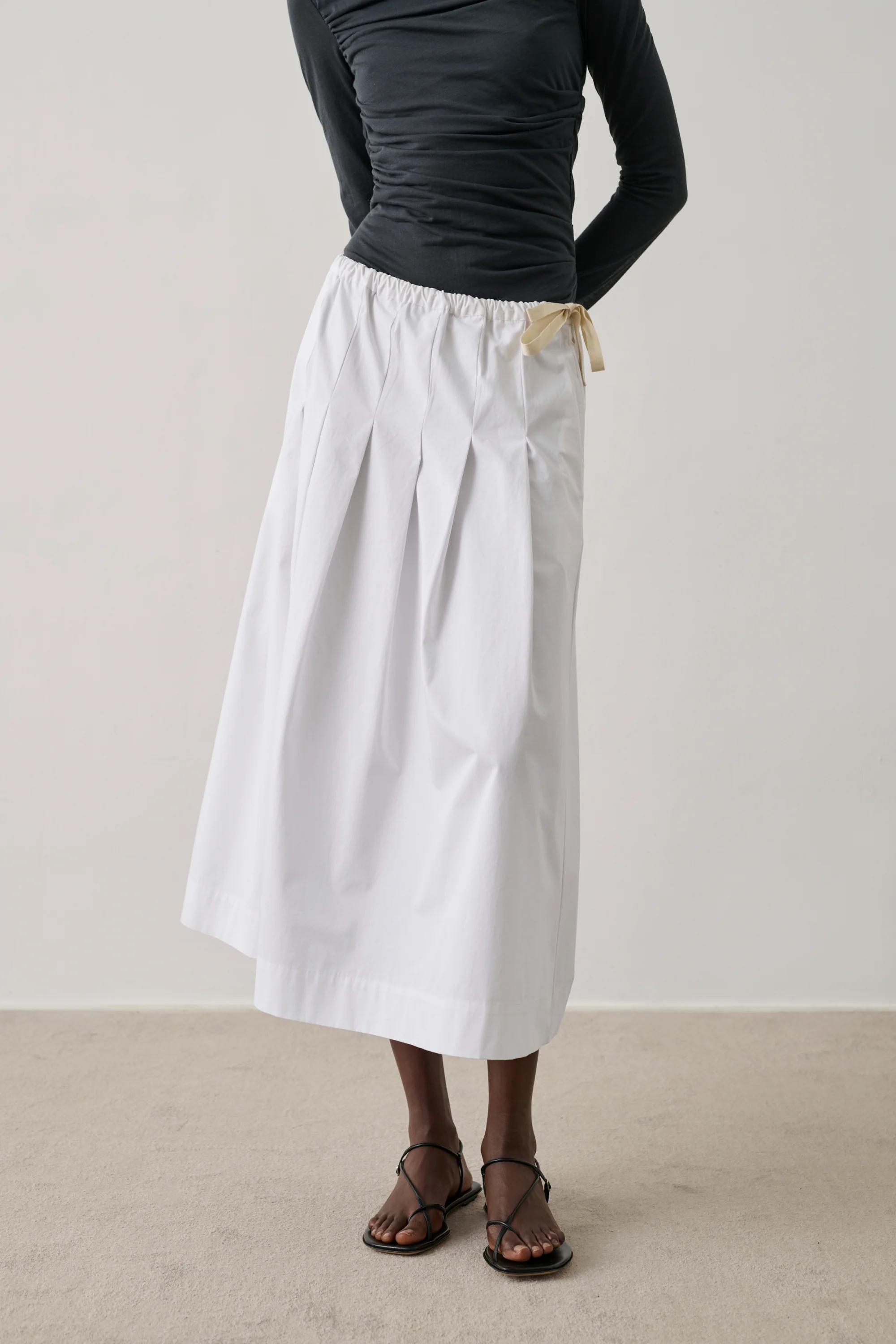 WHITE AMALIA SKIRT - Image 3