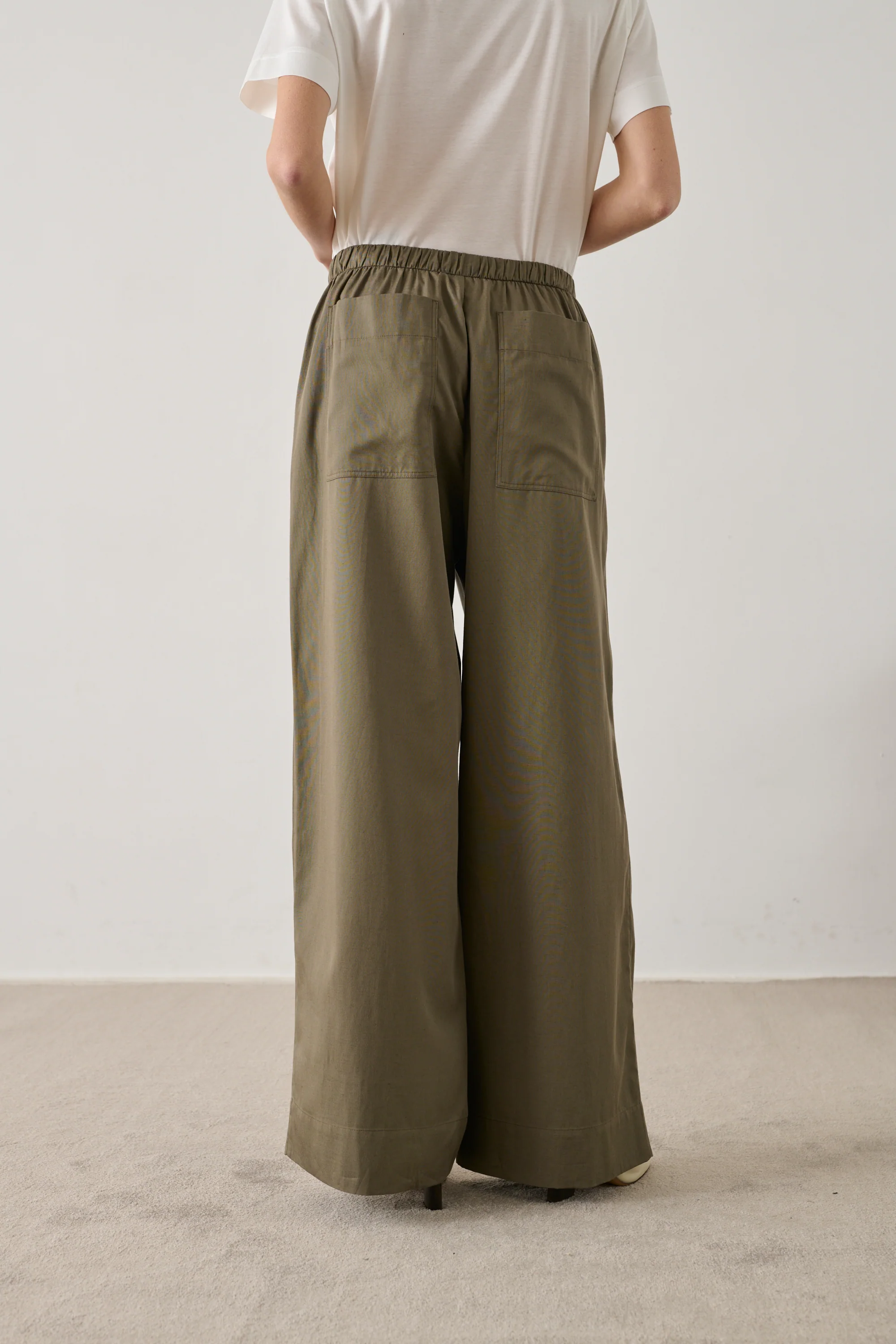 BROWN HUGUES TROUSERS - Image 4