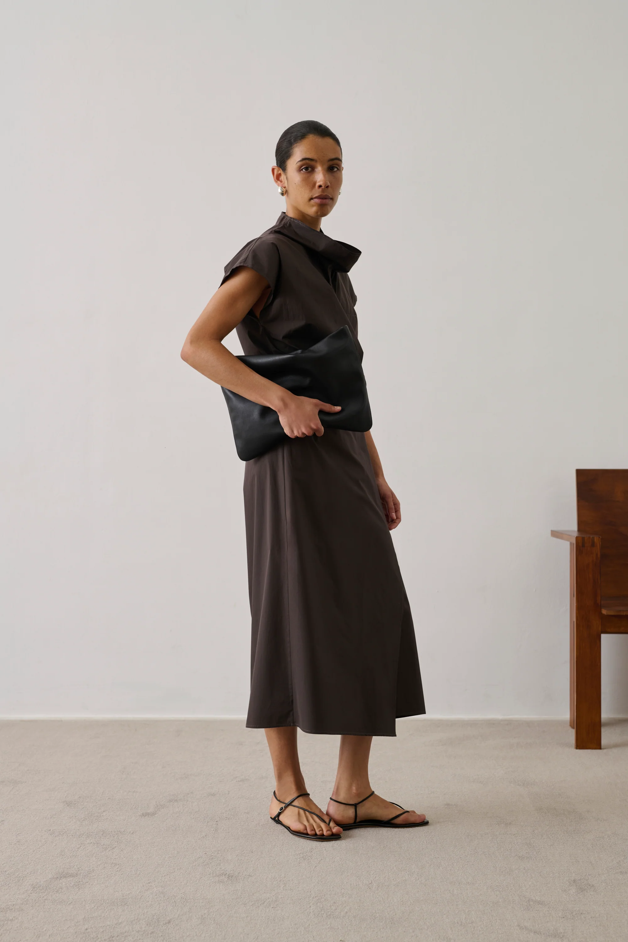 BROWN FOGGIA DRESS - Image 3