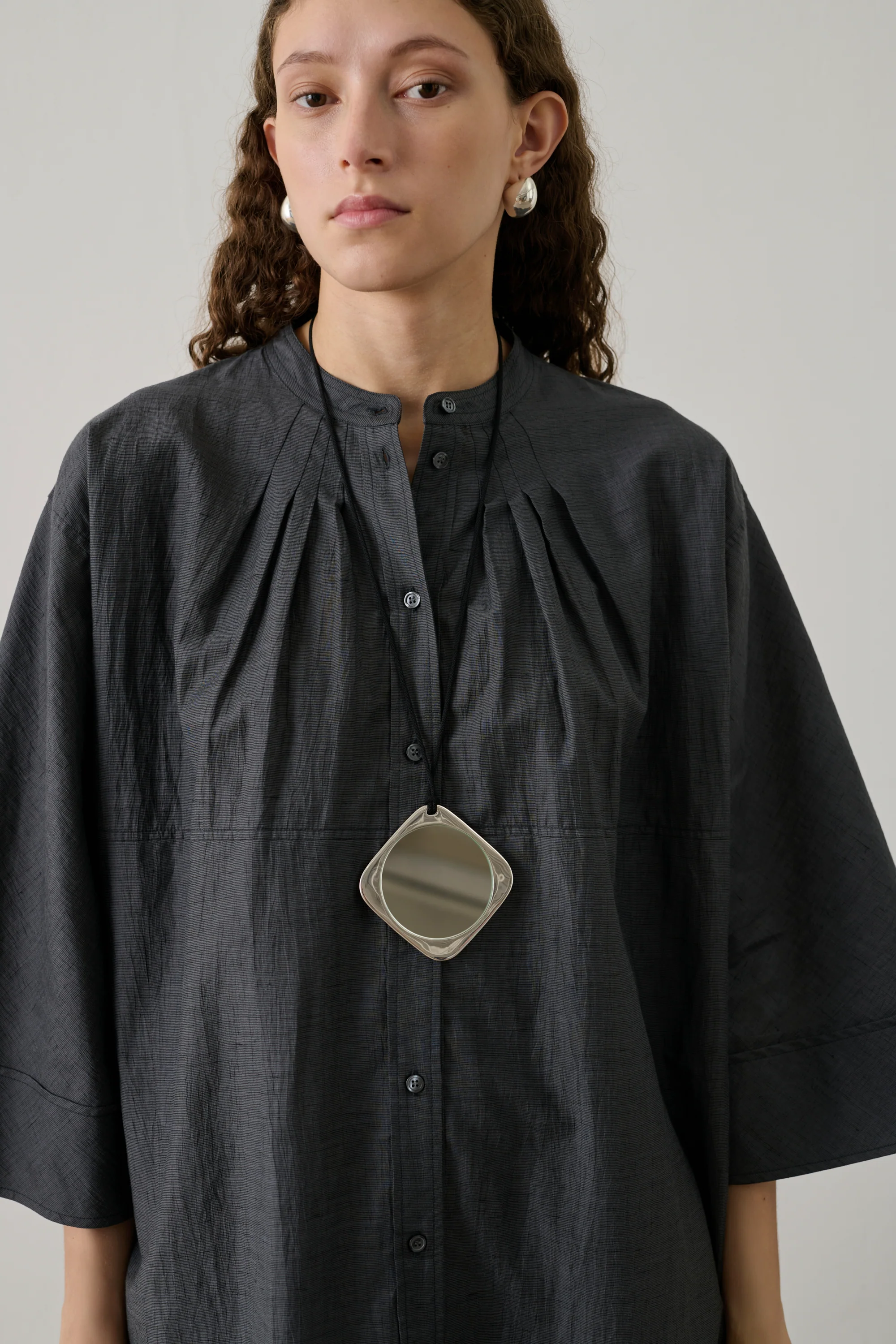 GREY HOSTA DRESS - Image 4