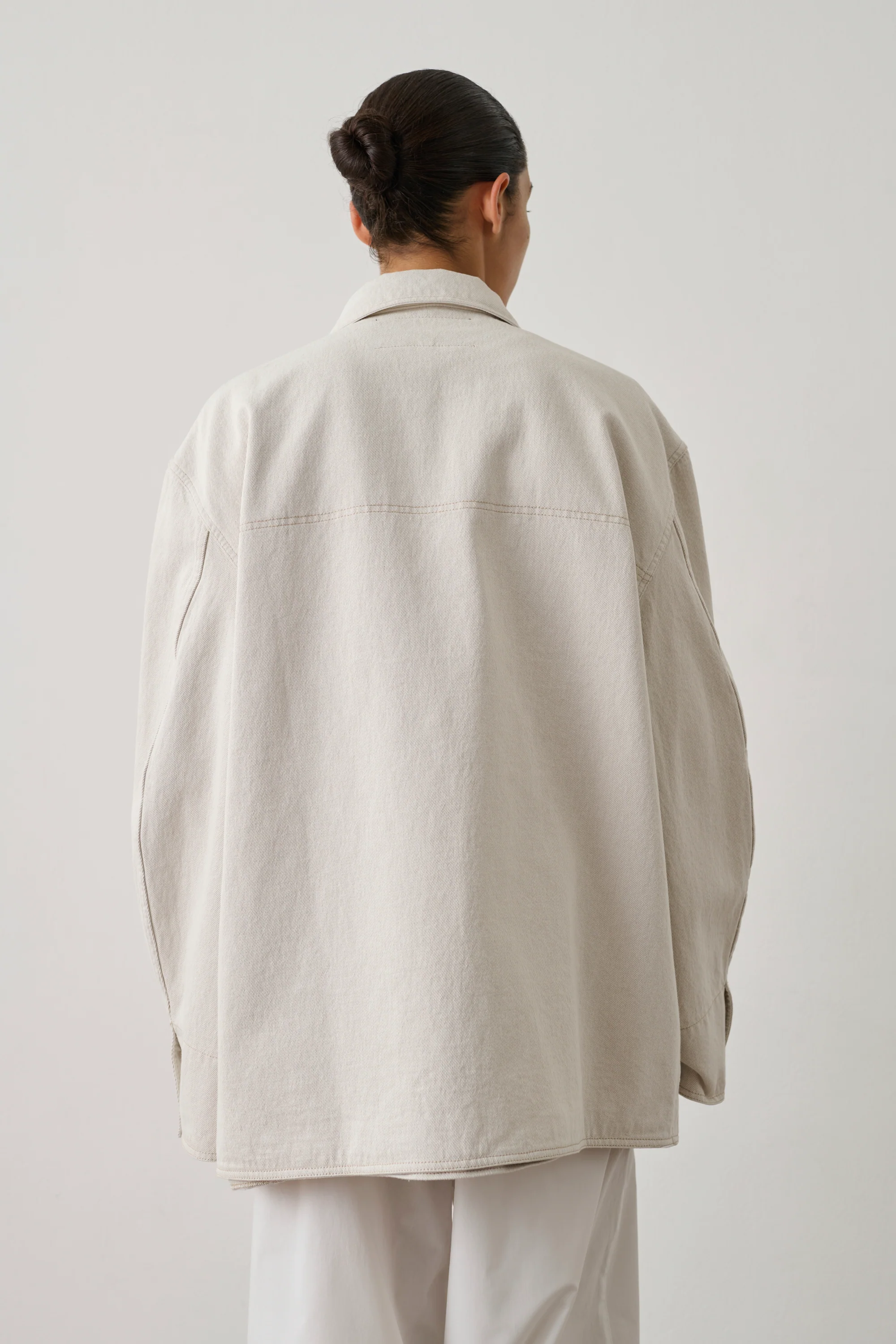 WHITE HIJA JACKET - Image 3