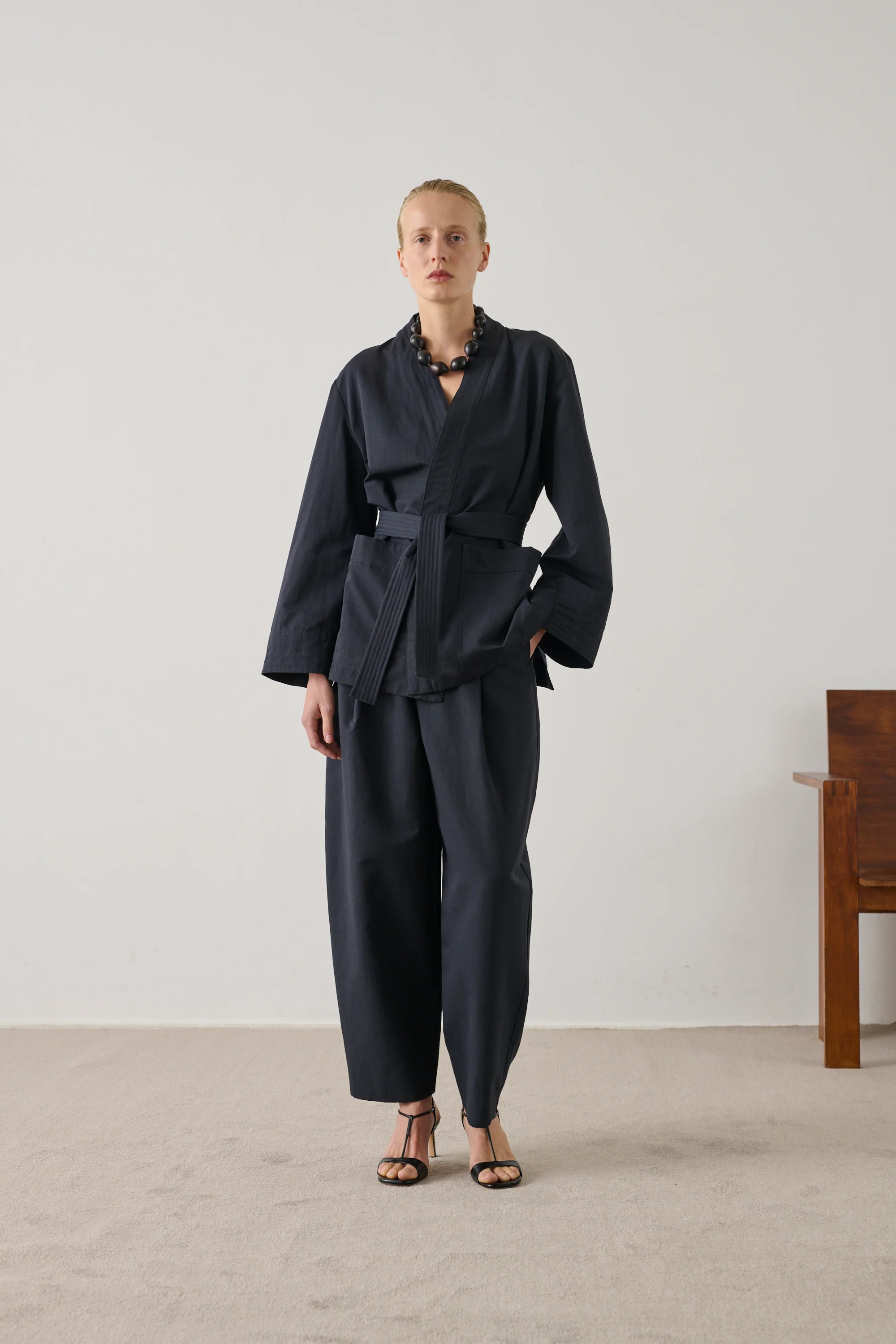BLACK INES JACKET